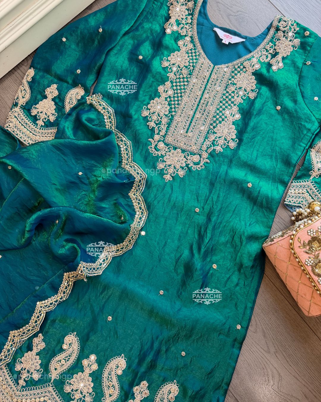 Rangrezia zari set
