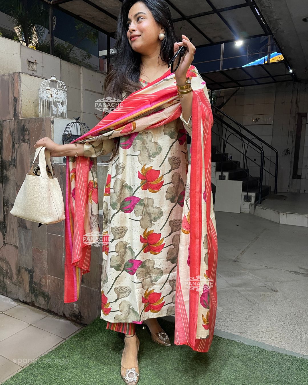 Semiformal office wear set