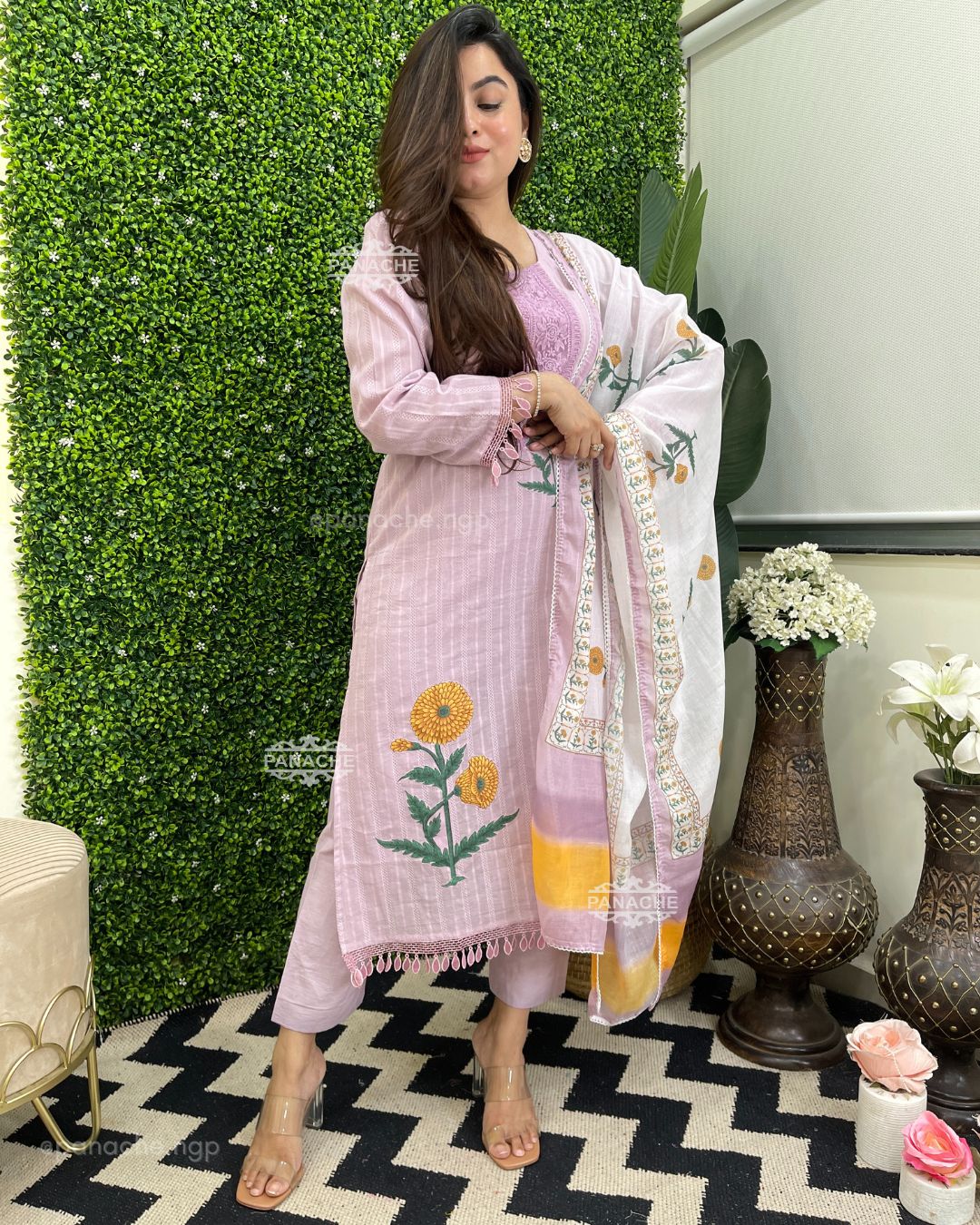 Pastel appliqué budget sets