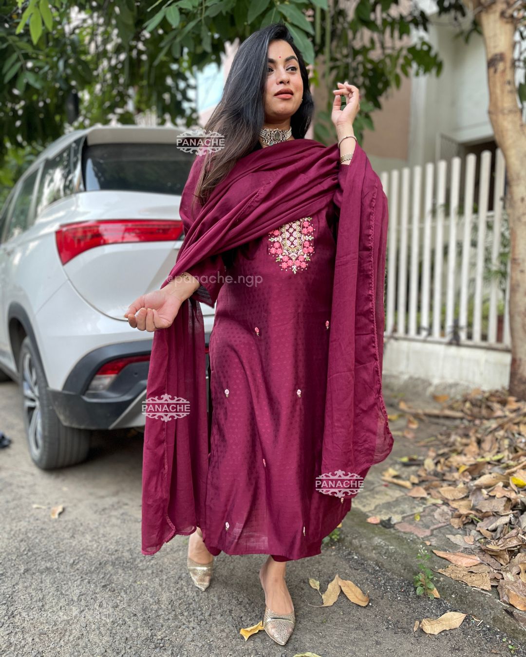 Maroon Embroidered cotton sets