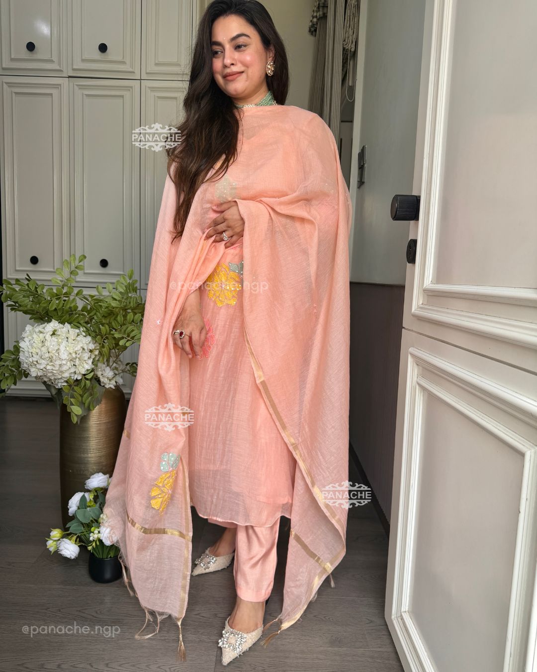 Pastel mul embroidered set