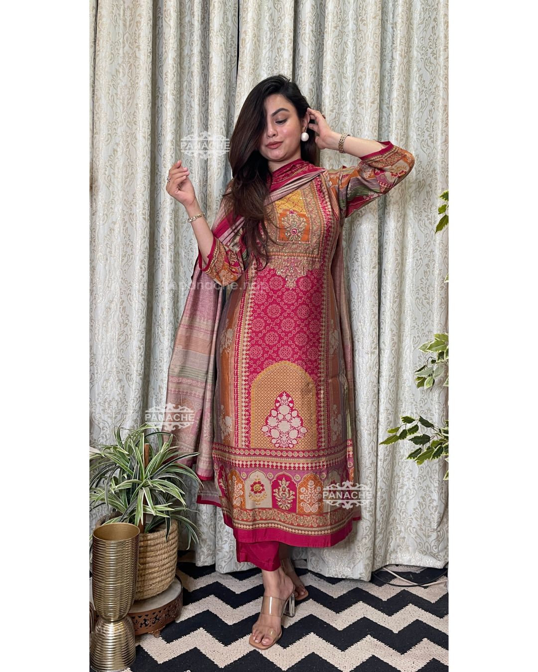 Print on print Semiformal set