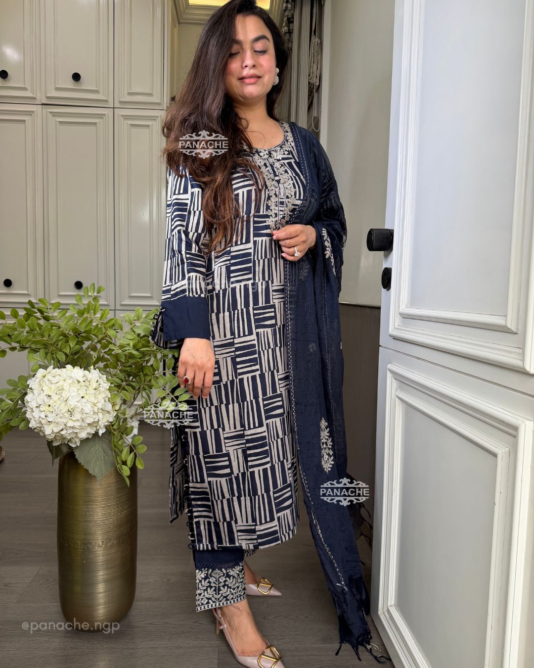 Navy grace suit set