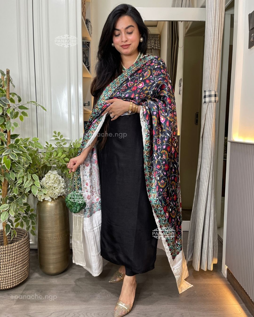 Black gajji set