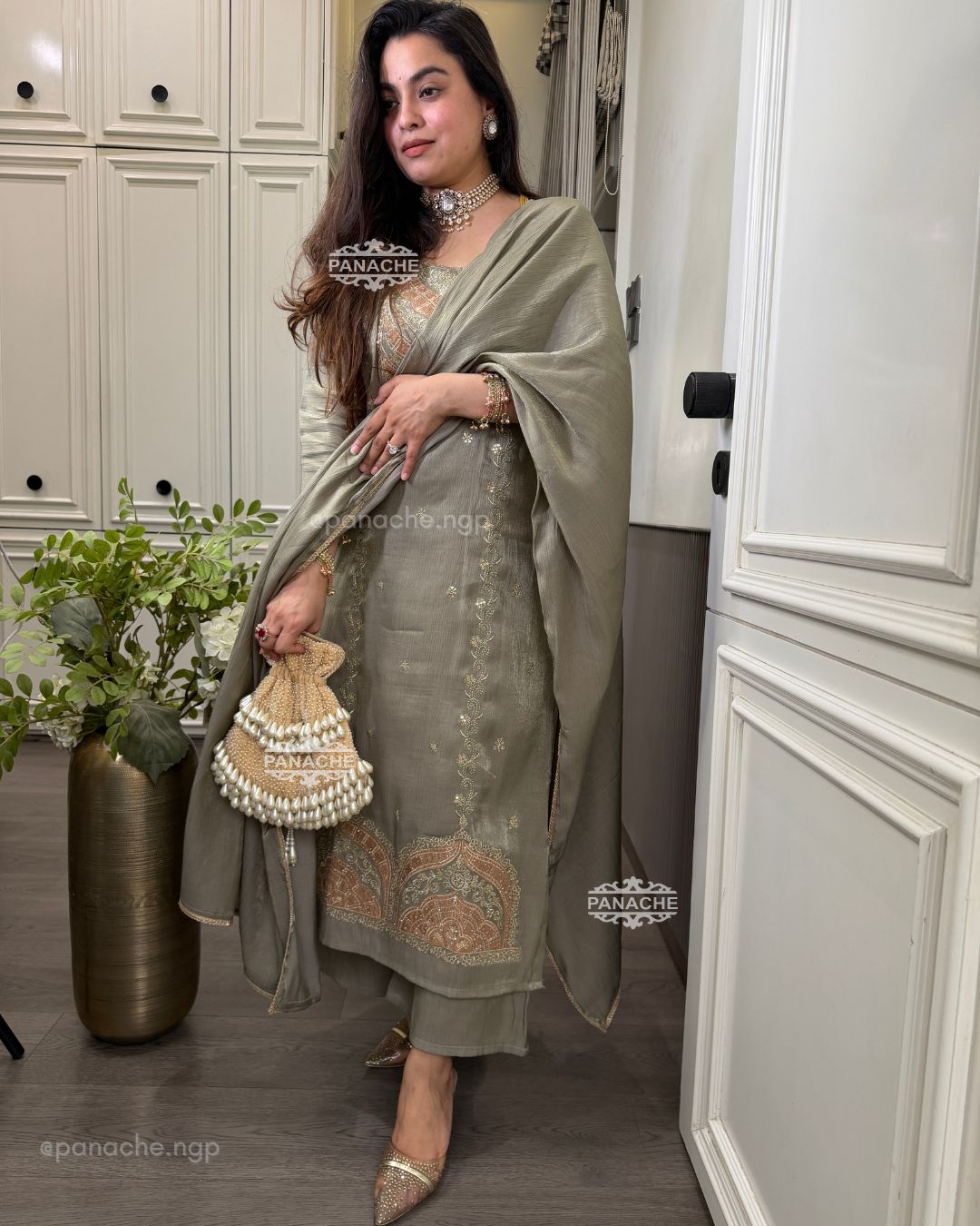 Shehnai suits set