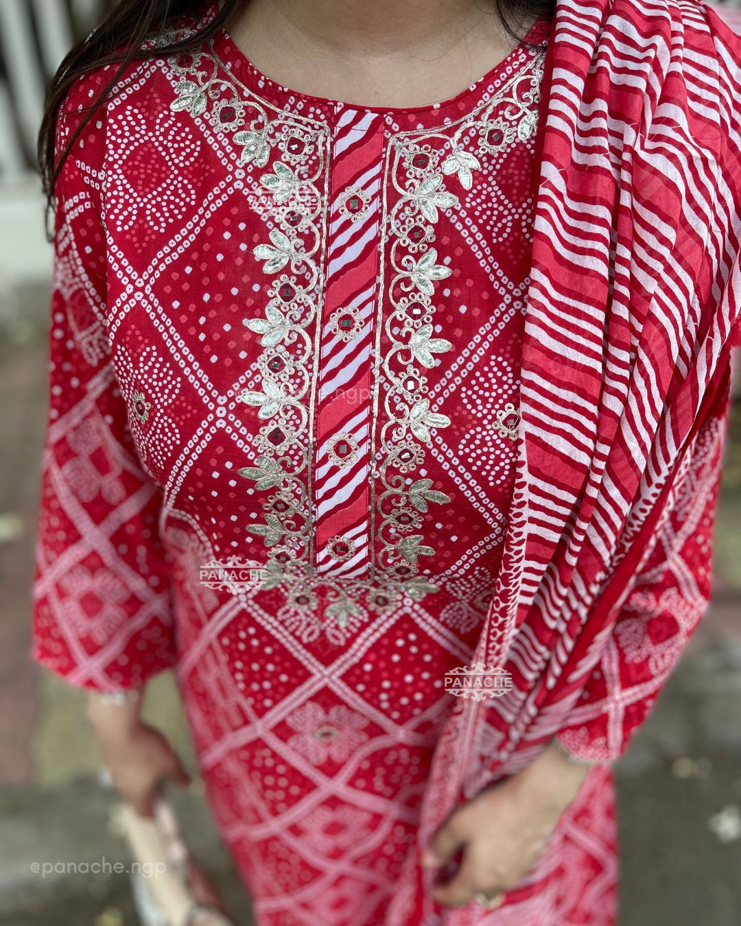 Bandhani leheriyan set