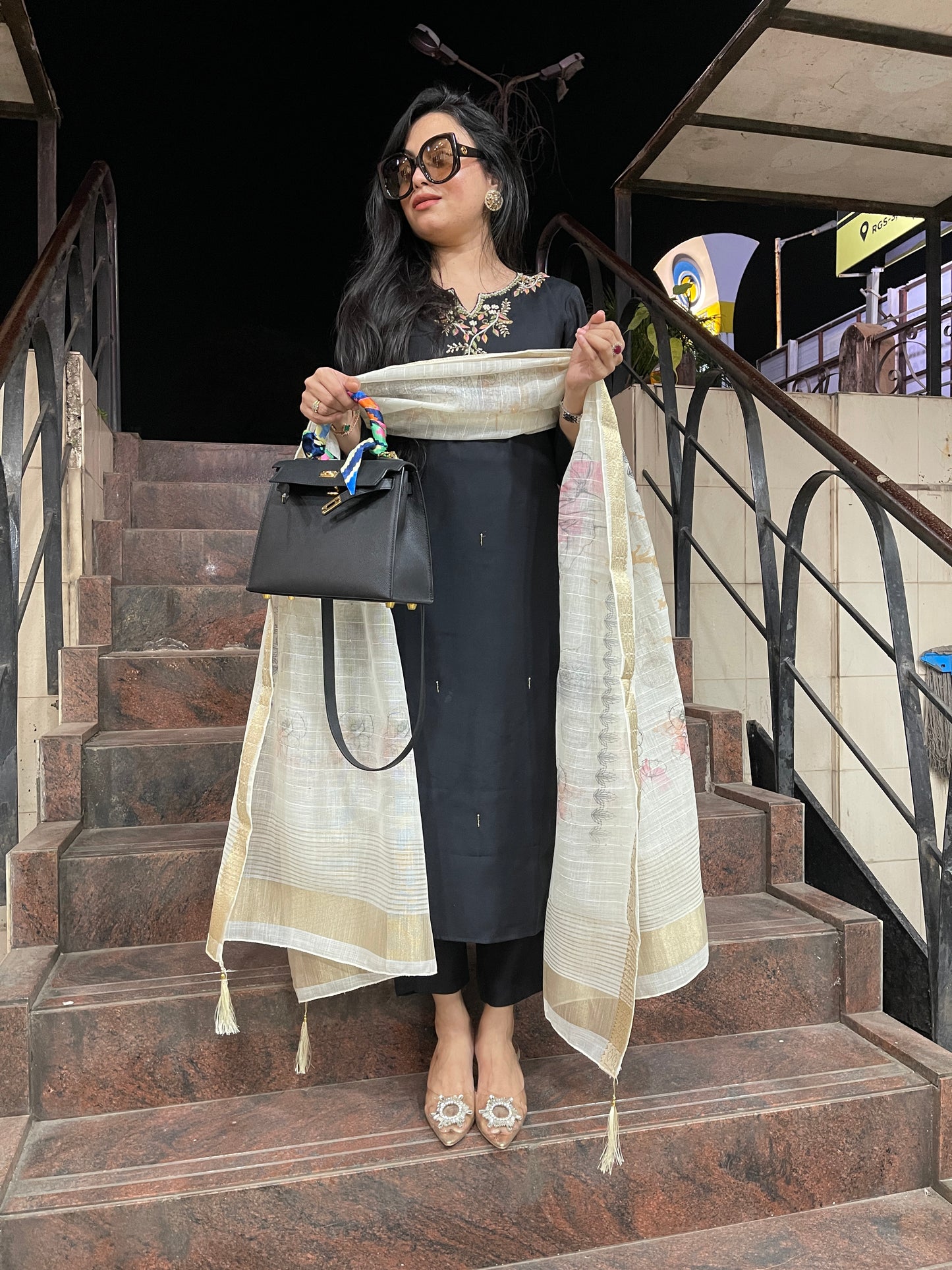 Silk special in black