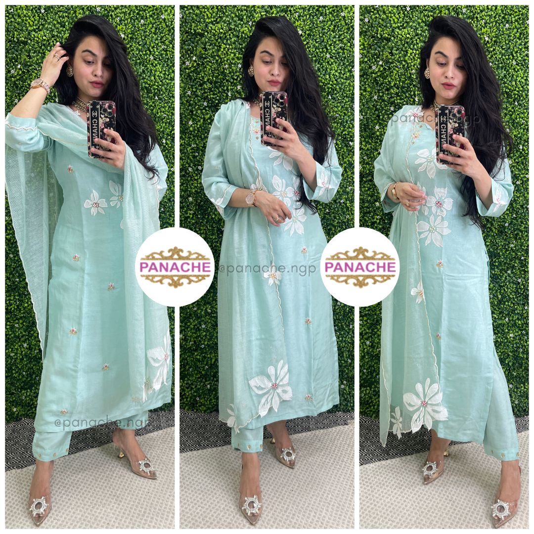 Silk set in sky blue